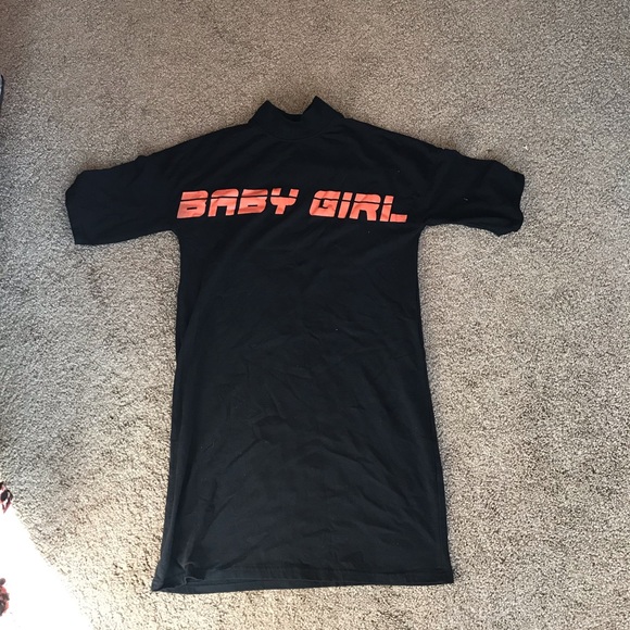 PrettyLittleThing Dresses & Skirts - T shirt dress